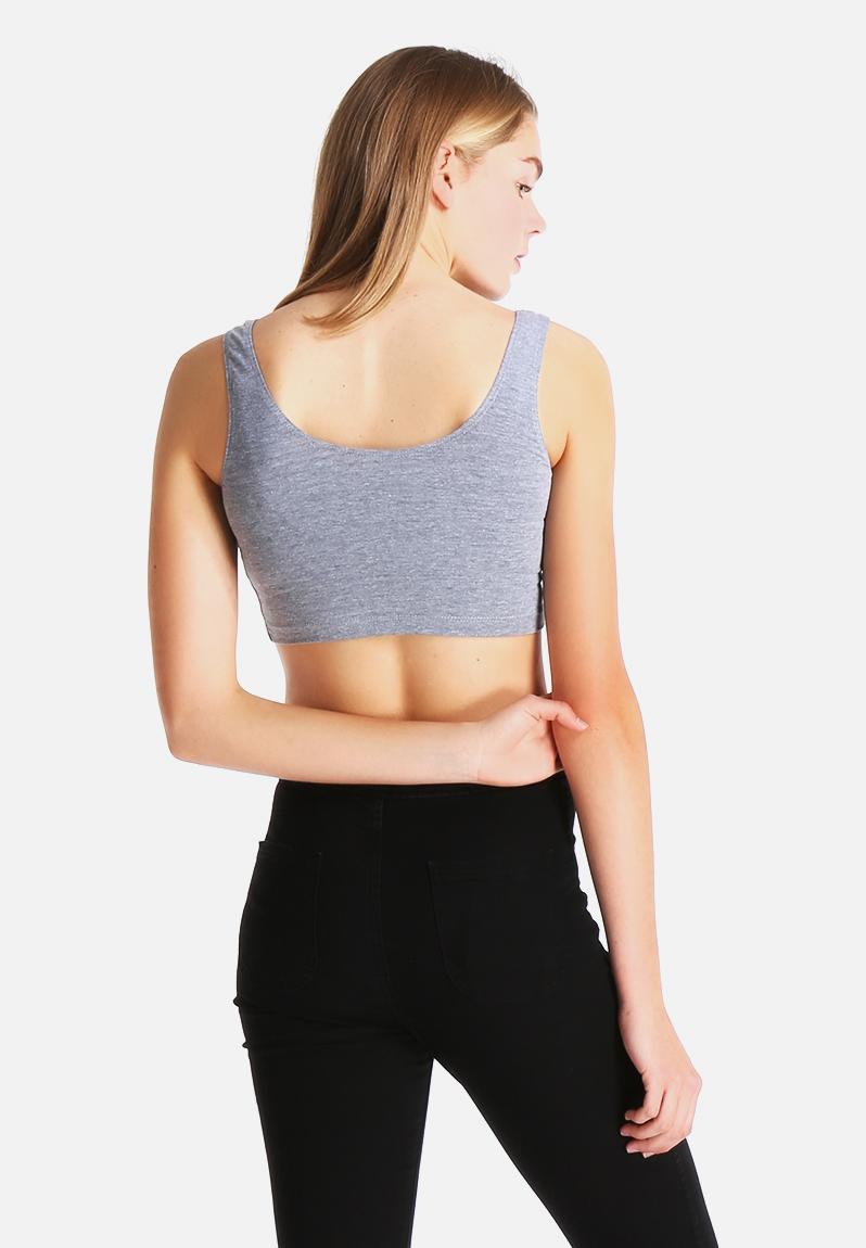 spandex and crop top