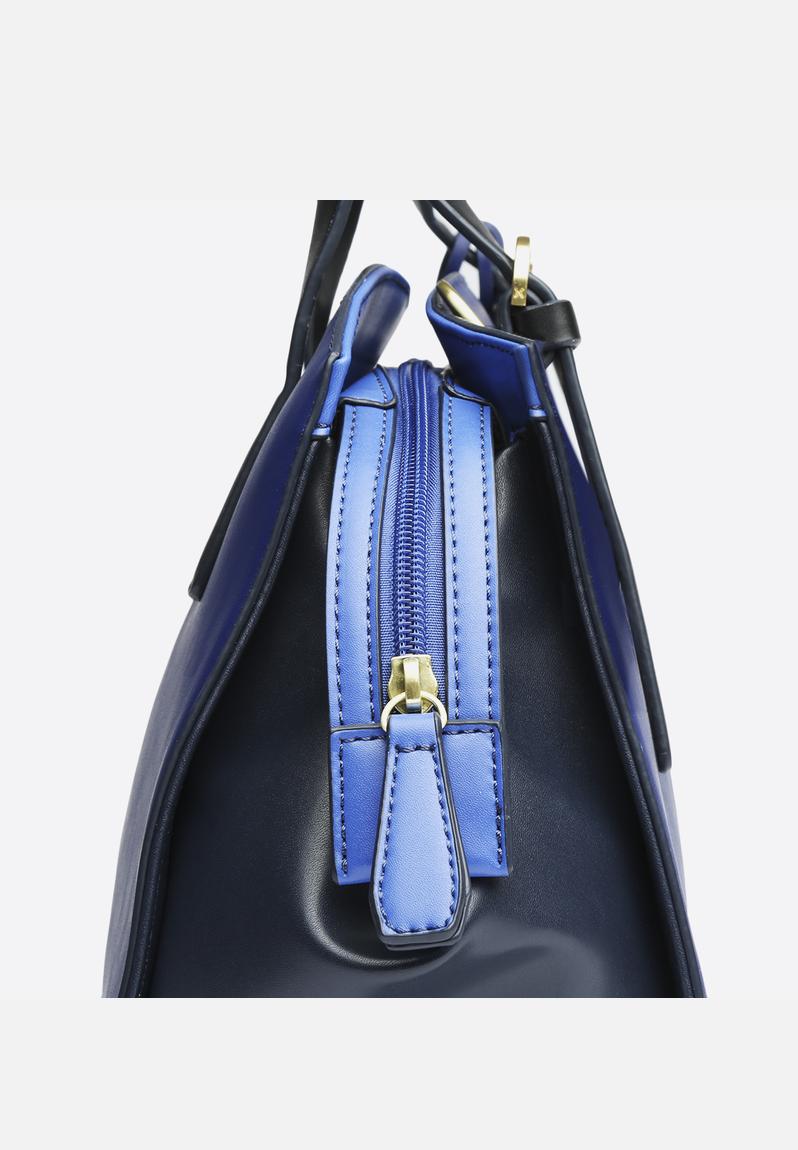 blue fiorelli purse